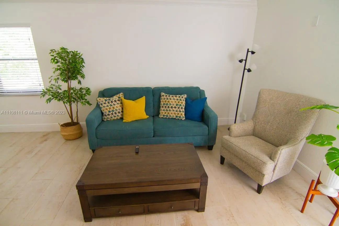 753 Michigan 3a, Miami Beach, Florida 33139, Miami Beach, Florida 33139, 1 Bedroom Bedrooms, ,1 BathroomBathrooms,Residential Lease,For Rent,753 Michigan 3a, Miami Beach, Florida 33139,A11108111