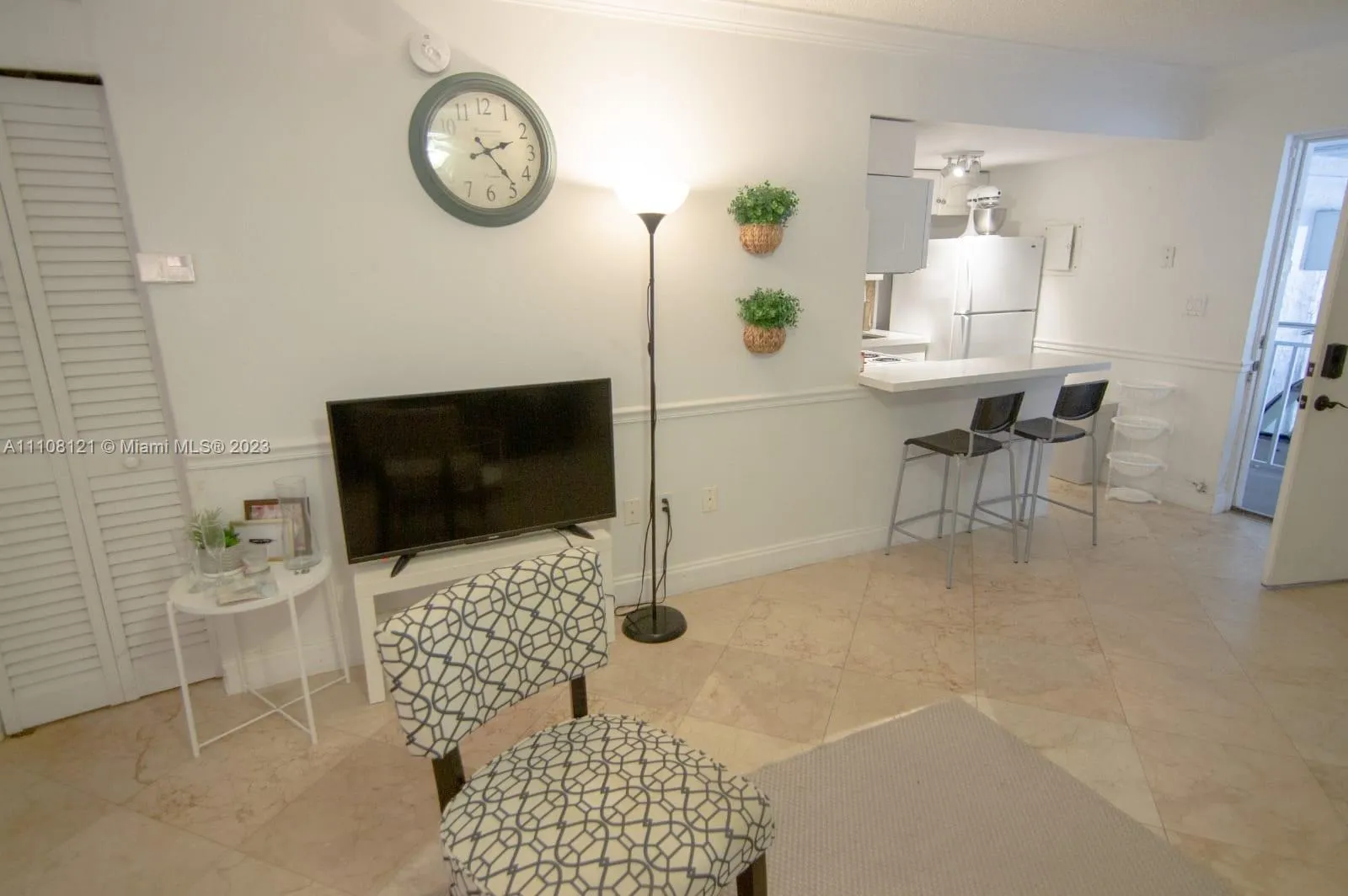 753 Michigan 1b, Miami Beach, Florida 33139, Miami Beach, Florida 33139, 1 Bedroom Bedrooms, ,1 BathroomBathrooms,Residential Lease,For Rent,753 Michigan 1b, Miami Beach, Florida 33139,A11108121