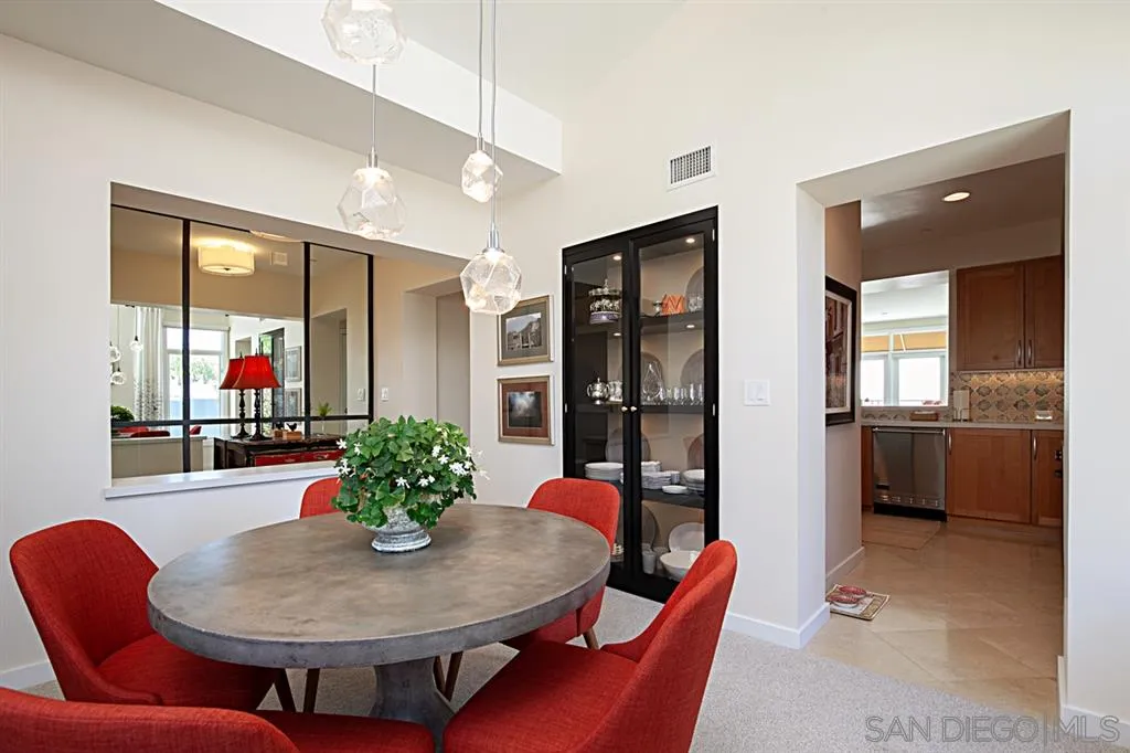 https://cdn.realtyfeed.com/cdn/127/200001432/4af0faa1533843a1175287c11c343547.webp