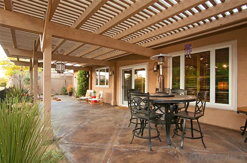 https://cdn.realtyfeed.com/cdn/127/200013286/9f8050a297a3cc5894fbe77db2f9838c.webp