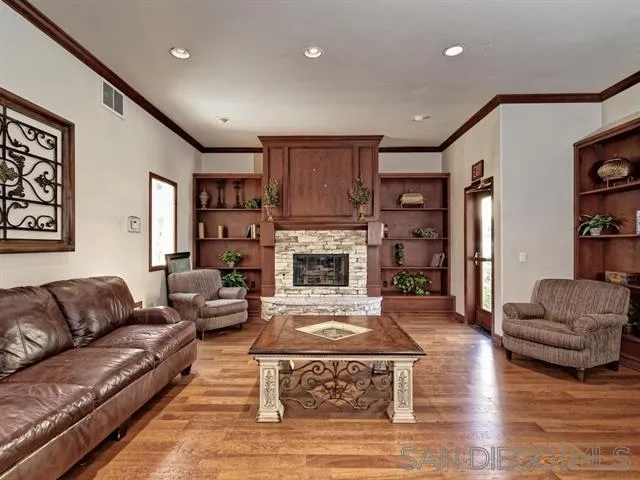 https://cdn.realtyfeed.com/cdn/127/200020928/5193c5ab8ee48ac53005a4bf9b38396b.webp