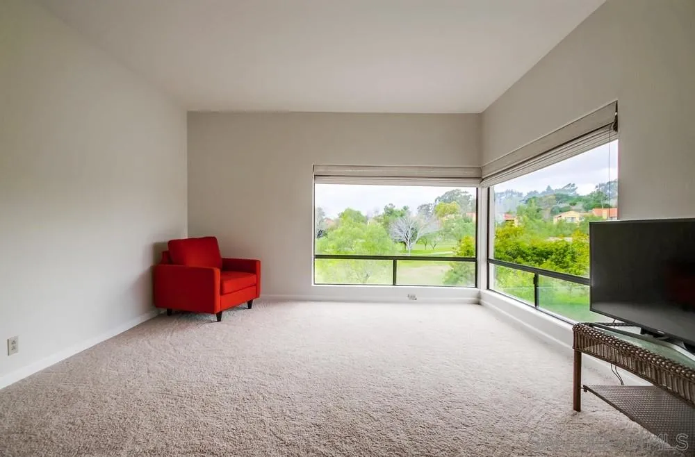 https://cdn.realtyfeed.com/cdn/127/200024908/04a9086fd2001b69b9044cd8976a80e5.webp
