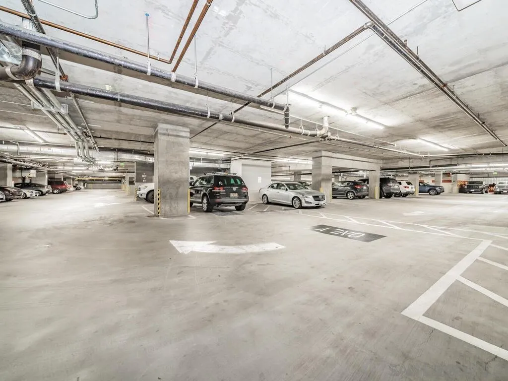 https://cdn.realtyfeed.com/cdn/127/200025530/319e7892b085c3d13cbf3c20023b892c.webp