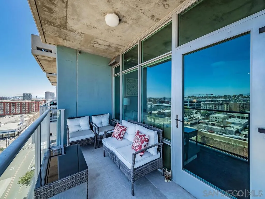 https://cdn.realtyfeed.com/cdn/127/200025530/833bbac4f02a30d2b1547598a3f53717.webp
