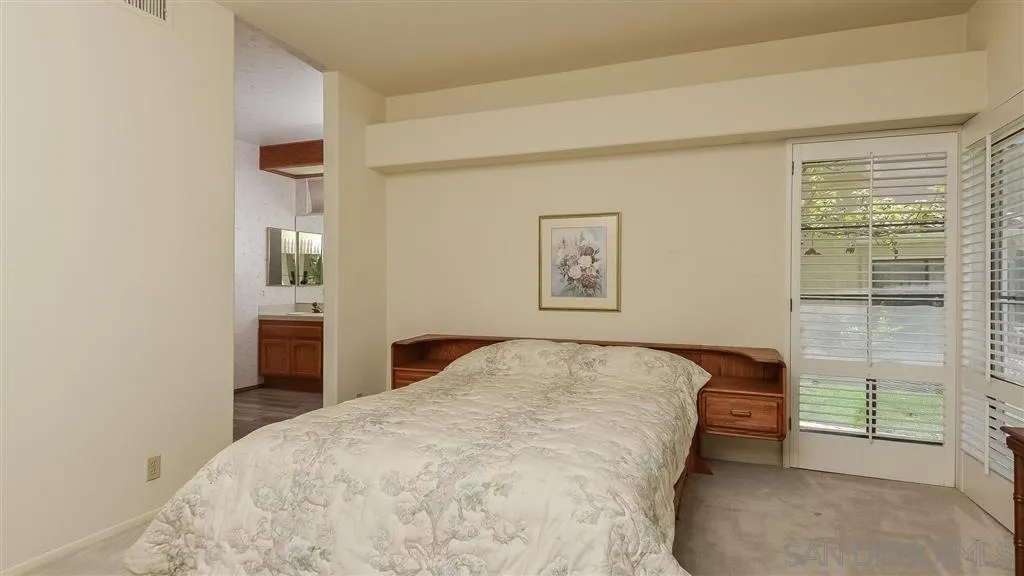 https://cdn.realtyfeed.com/cdn/127/200033056/b824d3555b8aab34ea34824648fddea0.webp