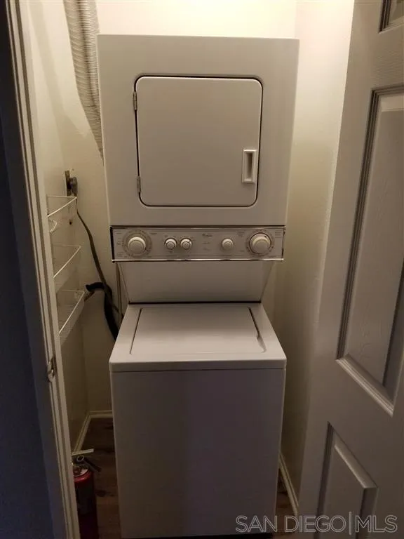 https://cdn.realtyfeed.com/cdn/127/200036624/d684d102697d5c1f41654e88ac3a422e.webp