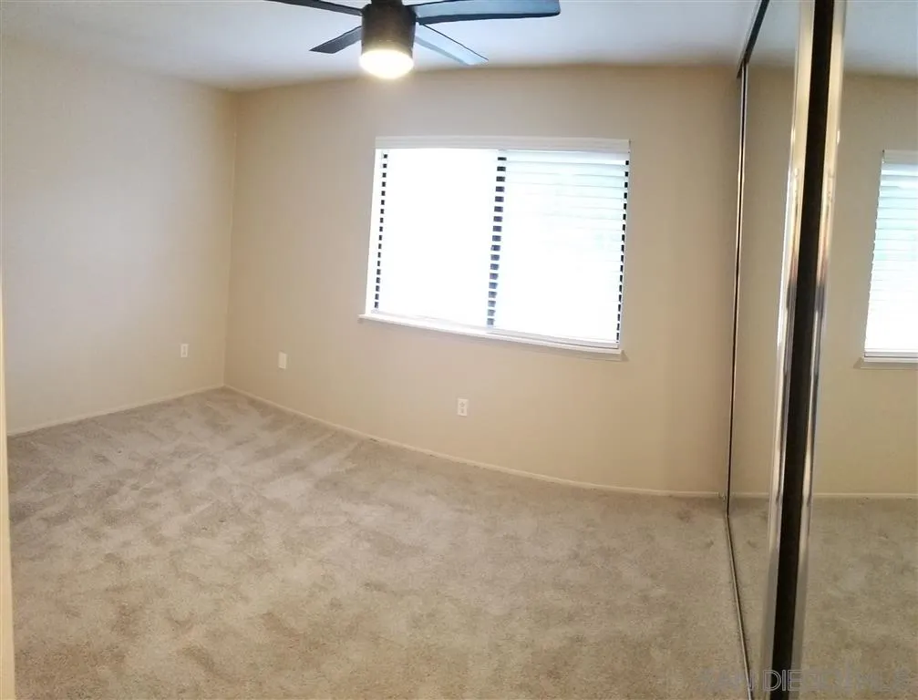 https://cdn.realtyfeed.com/cdn/127/200036624/ea5dd19852e26accb9ce68e54f6d6034.webp