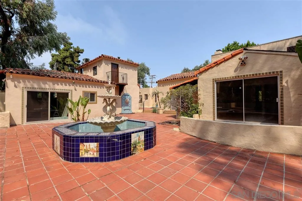 https://cdn.realtyfeed.com/cdn/127/200041532/093377c966caadb4bb4ba213446bf9e9.webp