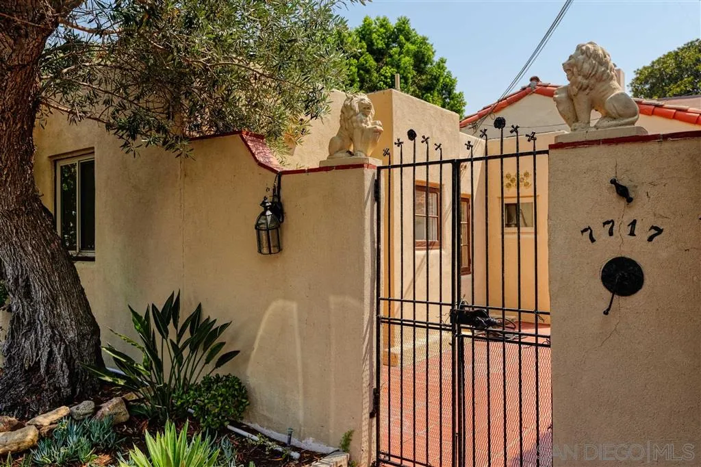 https://cdn.realtyfeed.com/cdn/127/200041532/0b2be7b7aec39ea9c96758ae7abcd889.webp