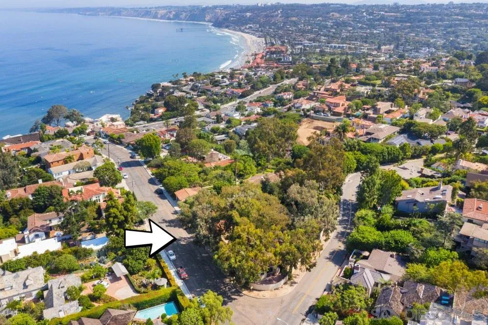 https://cdn.realtyfeed.com/cdn/127/200041532/50b1e238f478e02193f14851b487fb23.webp