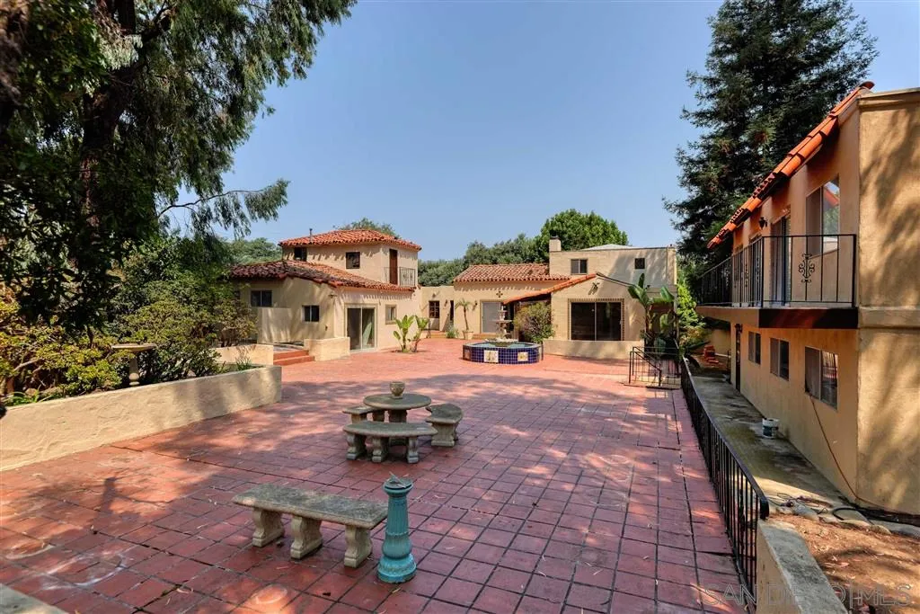 https://cdn.realtyfeed.com/cdn/127/200041532/7643cd961e91c7e52f57a7bcd53650bd.webp