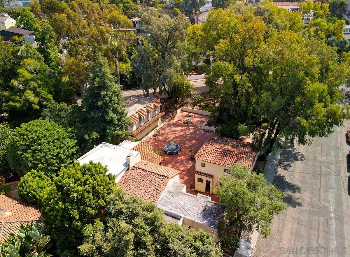 https://cdn.realtyfeed.com/cdn/127/200041532/842be7a89283fc1586b8d1307a8ac394.webp