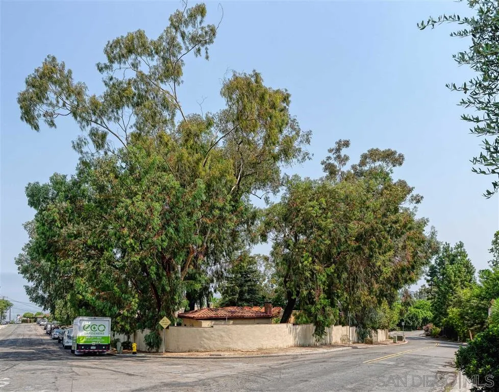 https://cdn.realtyfeed.com/cdn/127/200041532/b4f91d2faf34db900a17ccff1e367ff7.webp