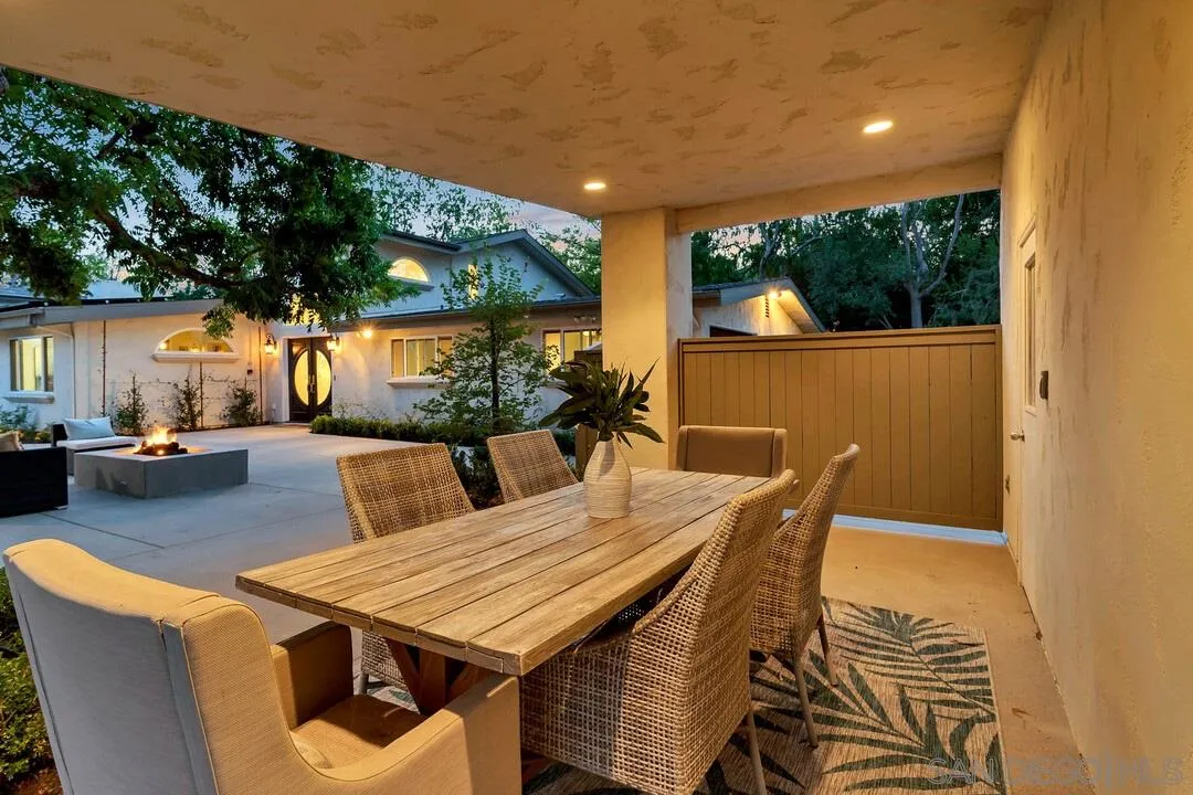https://cdn.realtyfeed.com/cdn/127/200046422/4eb826b889478b207ac7f30838141ab5.webp