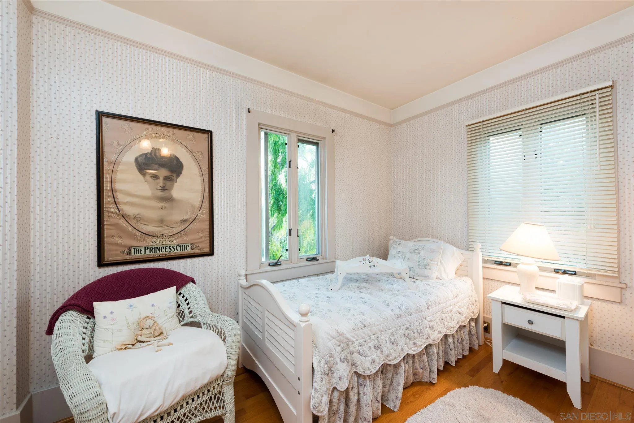 https://cdn.realtyfeed.com/cdn/127/200047612/2a03c33c7512fed04003689da531baf0.webp