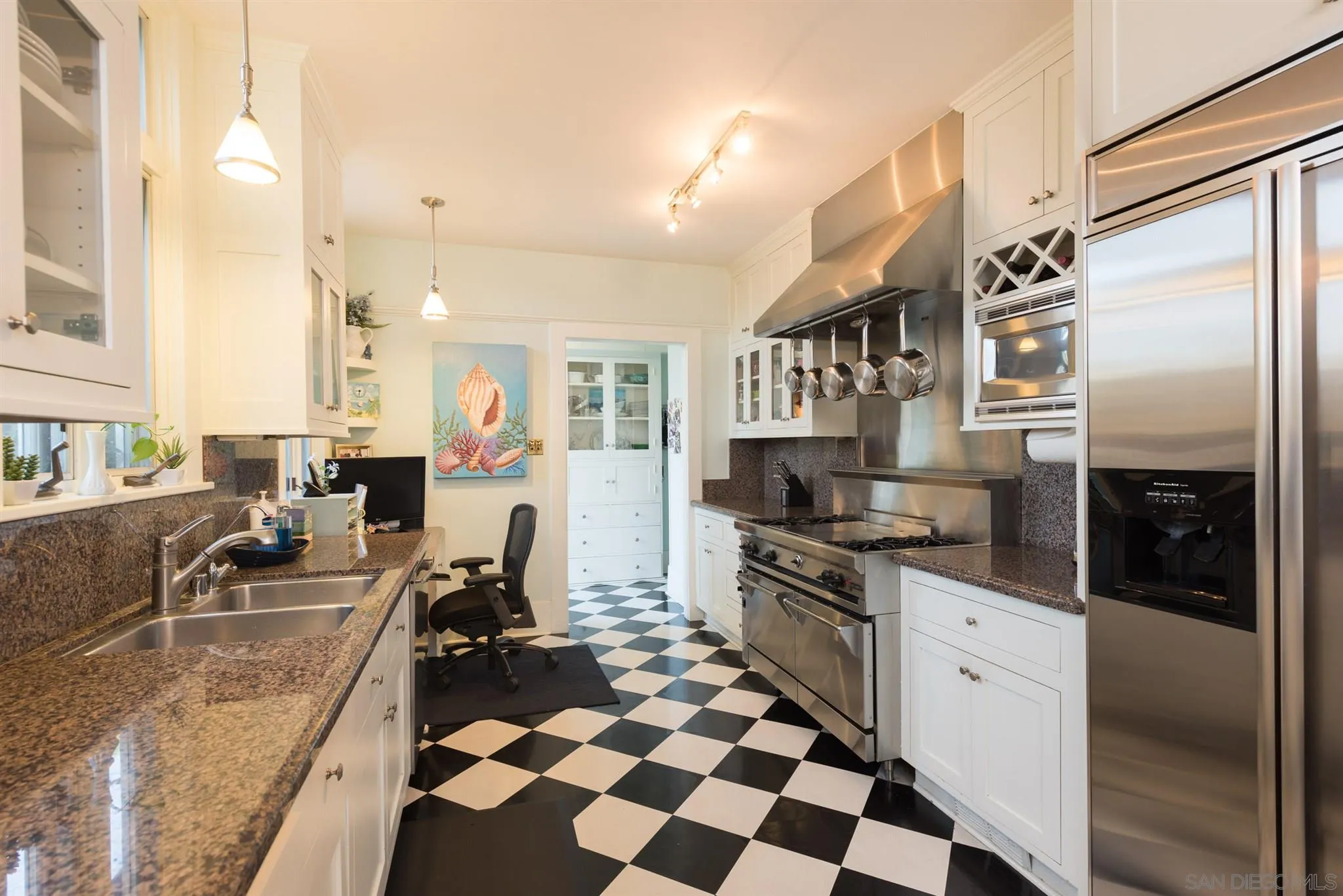 https://cdn.realtyfeed.com/cdn/127/200047612/6514db7d58d8438e7d7b75264ffe328a.webp