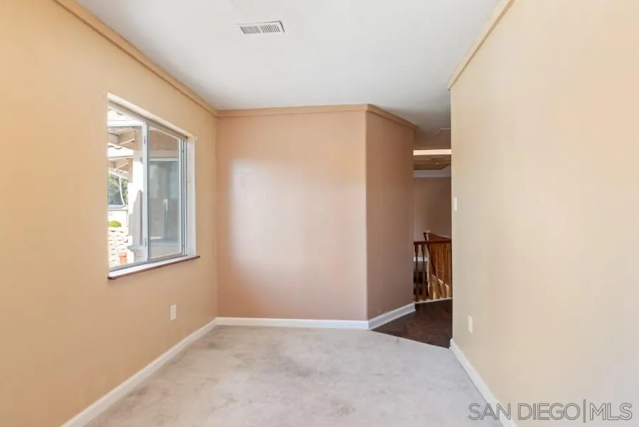 https://cdn.realtyfeed.com/cdn/127/200049411/3de58edce0c53d68c2226504fd3ab728.webp