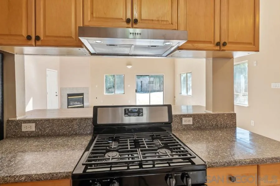 https://cdn.realtyfeed.com/cdn/127/200049411/4d044c27608ce66d9eef4596444f9ce4.webp