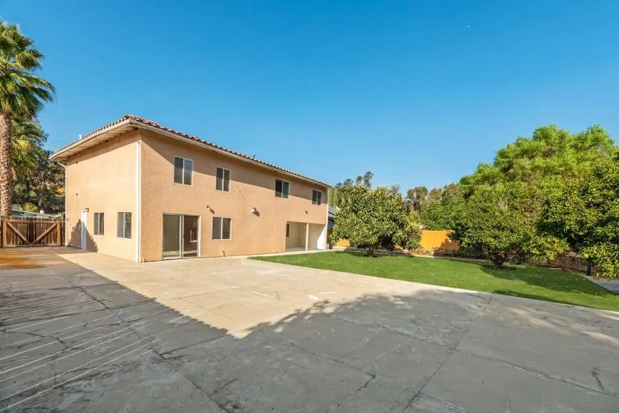 https://cdn.realtyfeed.com/cdn/127/200049411/9fe3f3070a5ea84ca1e8078bb5011028.webp