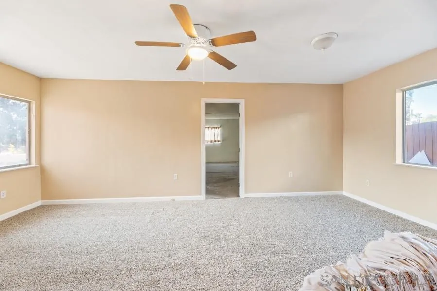 https://cdn.realtyfeed.com/cdn/127/200049411/b15e89a7116479a340b40ebb13c2b3e0.webp