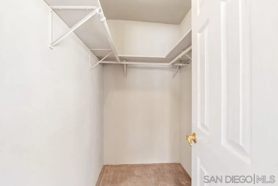 https://cdn.realtyfeed.com/cdn/127/200049411/c31e90b3317b5904ed7f48c8c3627445.webp