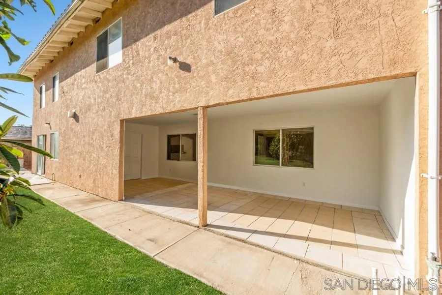 https://cdn.realtyfeed.com/cdn/127/200049411/d7babd401dcf214914fc7c9c571db115.webp