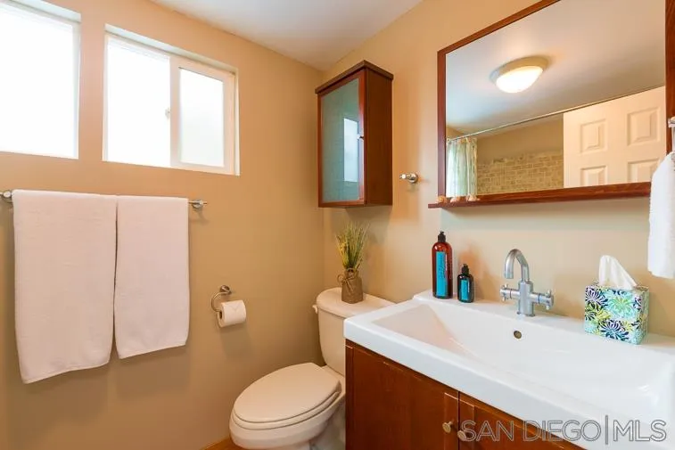https://cdn.realtyfeed.com/cdn/127/200050837/0dc18238331dc09cd2de6bb01d892e01.webp