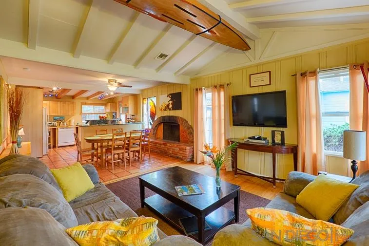 https://cdn.realtyfeed.com/cdn/127/200050837/403b9c0ce4846c460b99f41238e23d83.webp