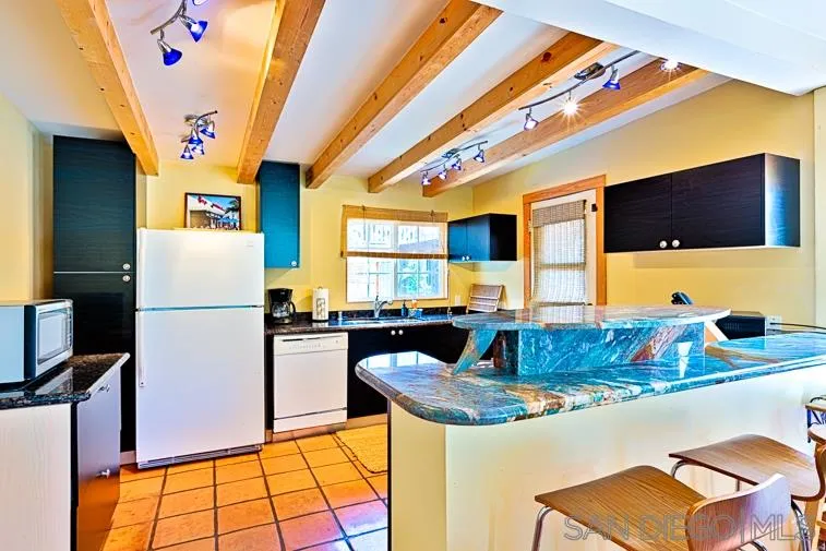 https://cdn.realtyfeed.com/cdn/127/200050837/80b82123f508fc4d1a79f7c5c04d3403.webp