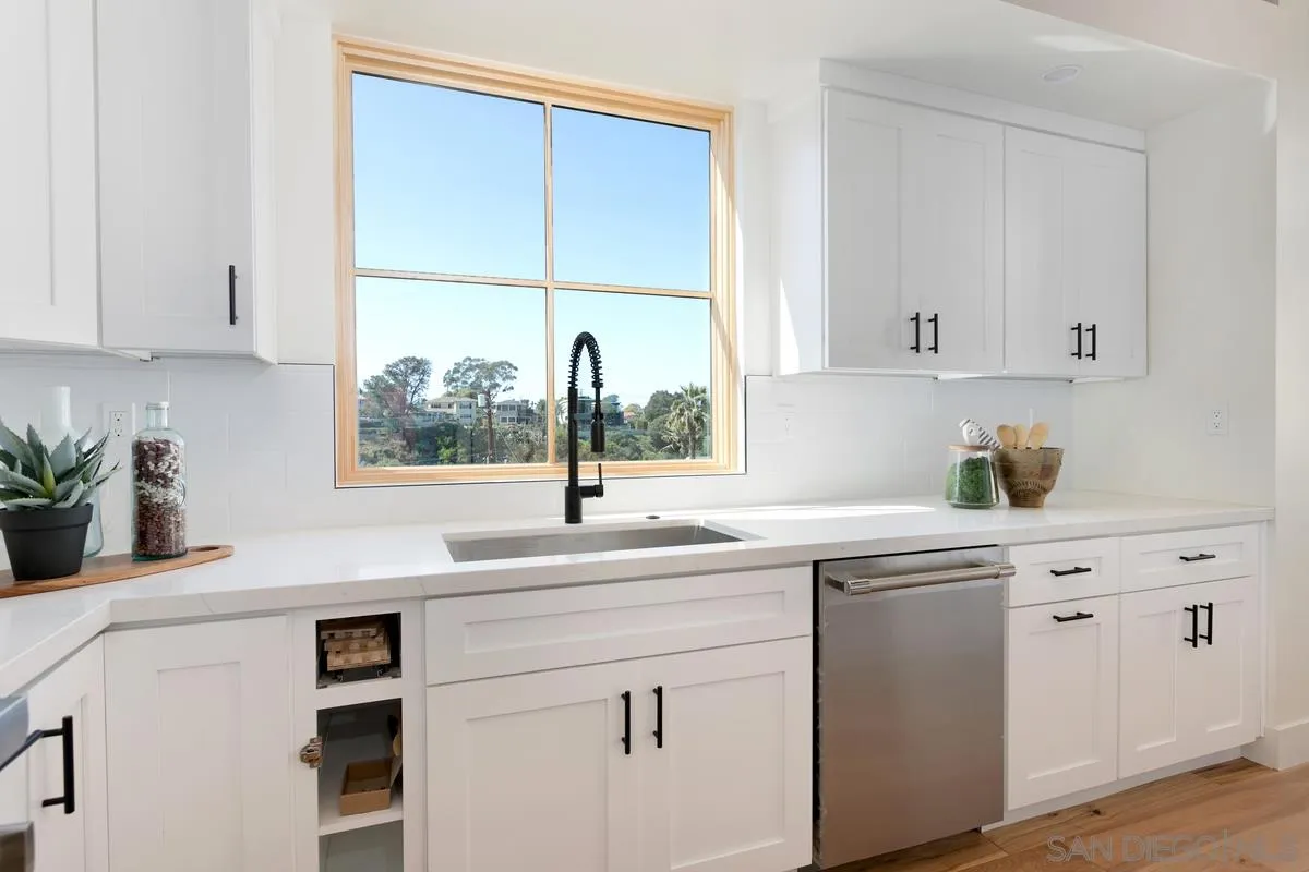 https://cdn.realtyfeed.com/cdn/127/200051140/750237d1657b8d0fb12b694d1020298e.webp