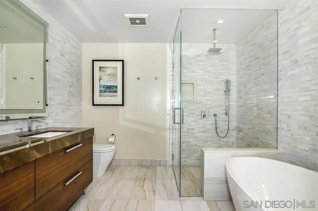 https://cdn.realtyfeed.com/cdn/127/200054112/136f6b94ffd583c62e29fe666f8568a9.webp