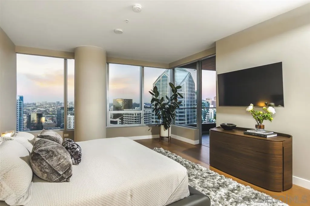https://cdn.realtyfeed.com/cdn/127/200054112/55ef7332575c0aea9cc48253d228e712.webp