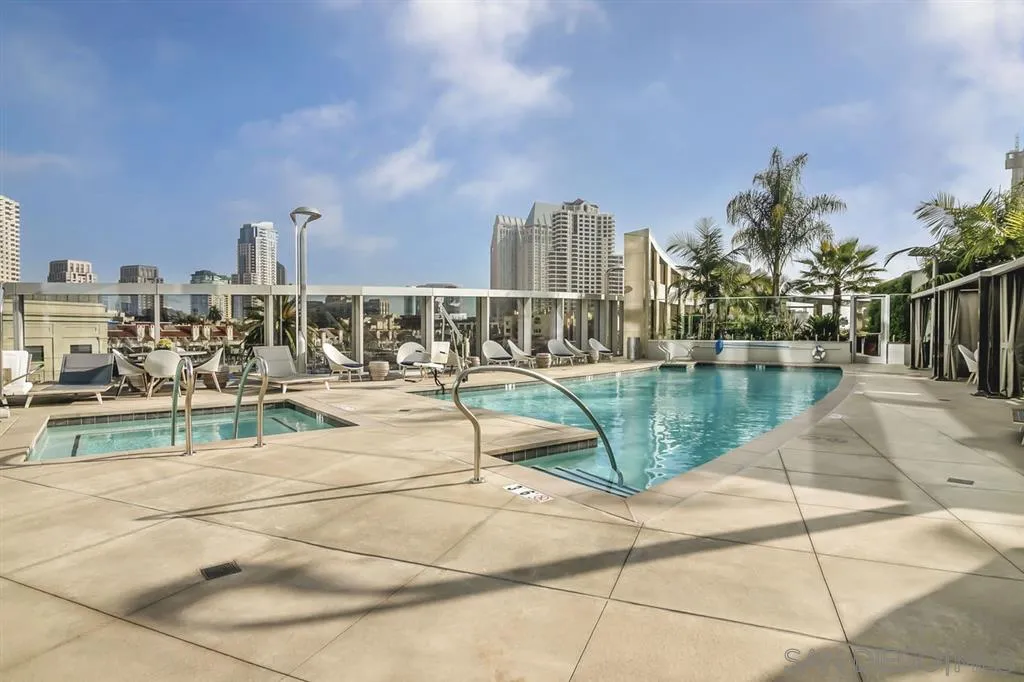 https://cdn.realtyfeed.com/cdn/127/200054112/c94b84e8e9587fc7721dd1bc2602f957.webp