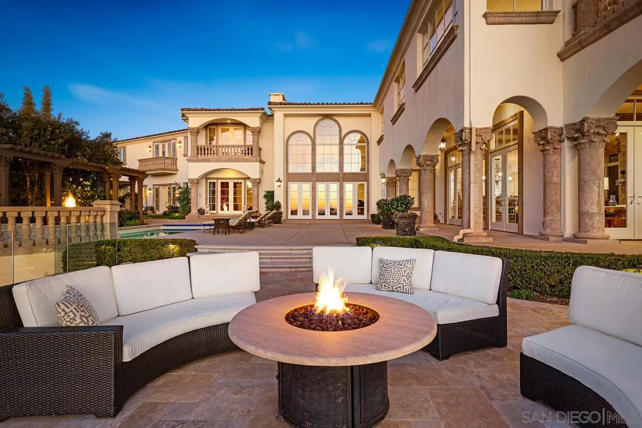 https://cdn.realtyfeed.com/cdn/127/200054511/b0ecbfb6e797a894962edc3c96102ee0.webp