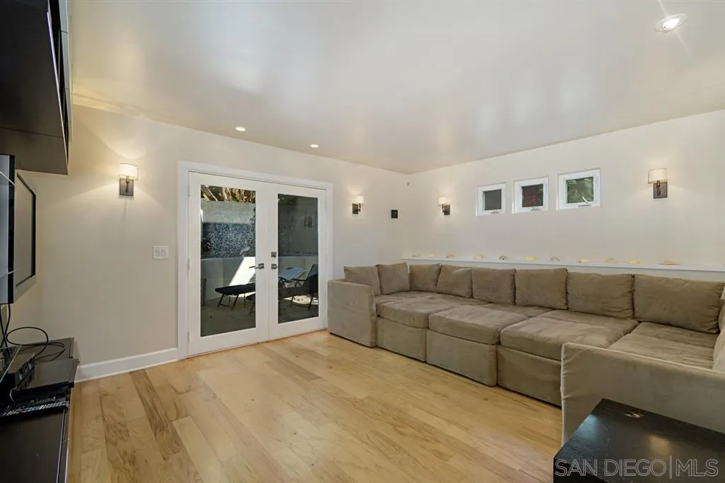 https://cdn.realtyfeed.com/cdn/127/210000286/14f373180ac10ba048d78e972f27170b.webp