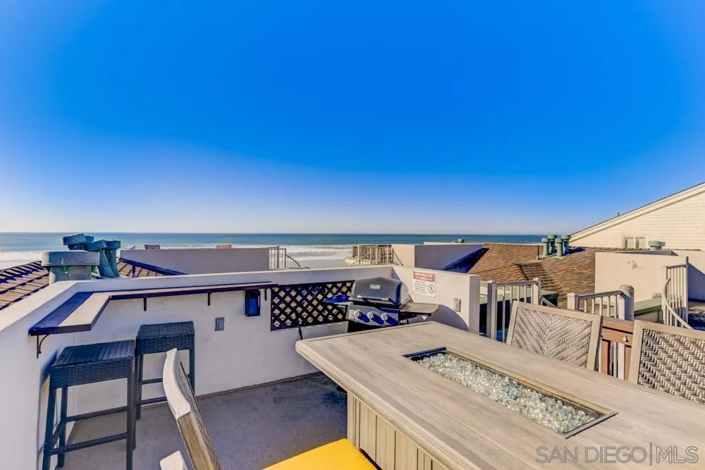 https://cdn.realtyfeed.com/cdn/127/210001301/1d690e20d94bd7d32499a15f7d19b734.webp