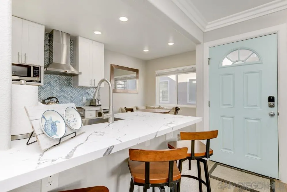https://cdn.realtyfeed.com/cdn/127/210001301/33523f836e4aae72e8c3e8d0b492fa8b.webp