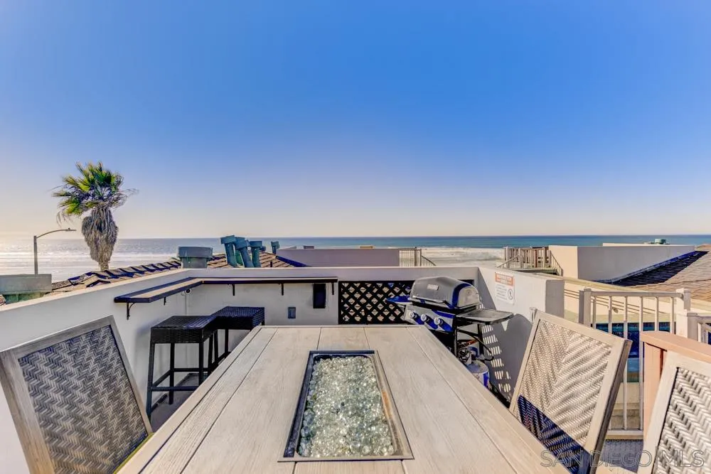https://cdn.realtyfeed.com/cdn/127/210001301/447eb596e4e172ece426d0b94e03a335.webp
