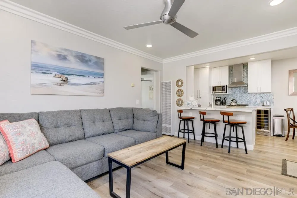 https://cdn.realtyfeed.com/cdn/127/210001301/67543401b6d4b95c9fe110f66a7321ec.webp