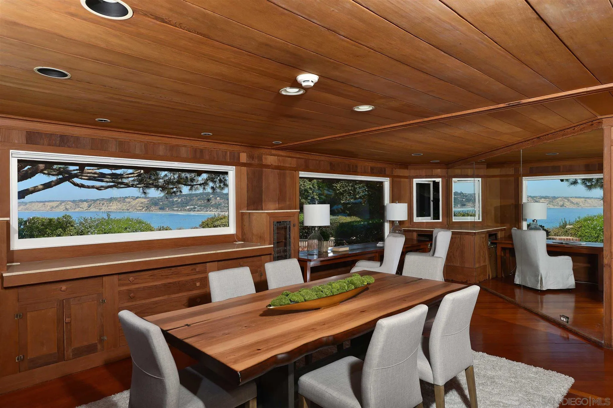 https://cdn.realtyfeed.com/cdn/127/210001468/6595dc4808882084299a91afbe3376a7.webp