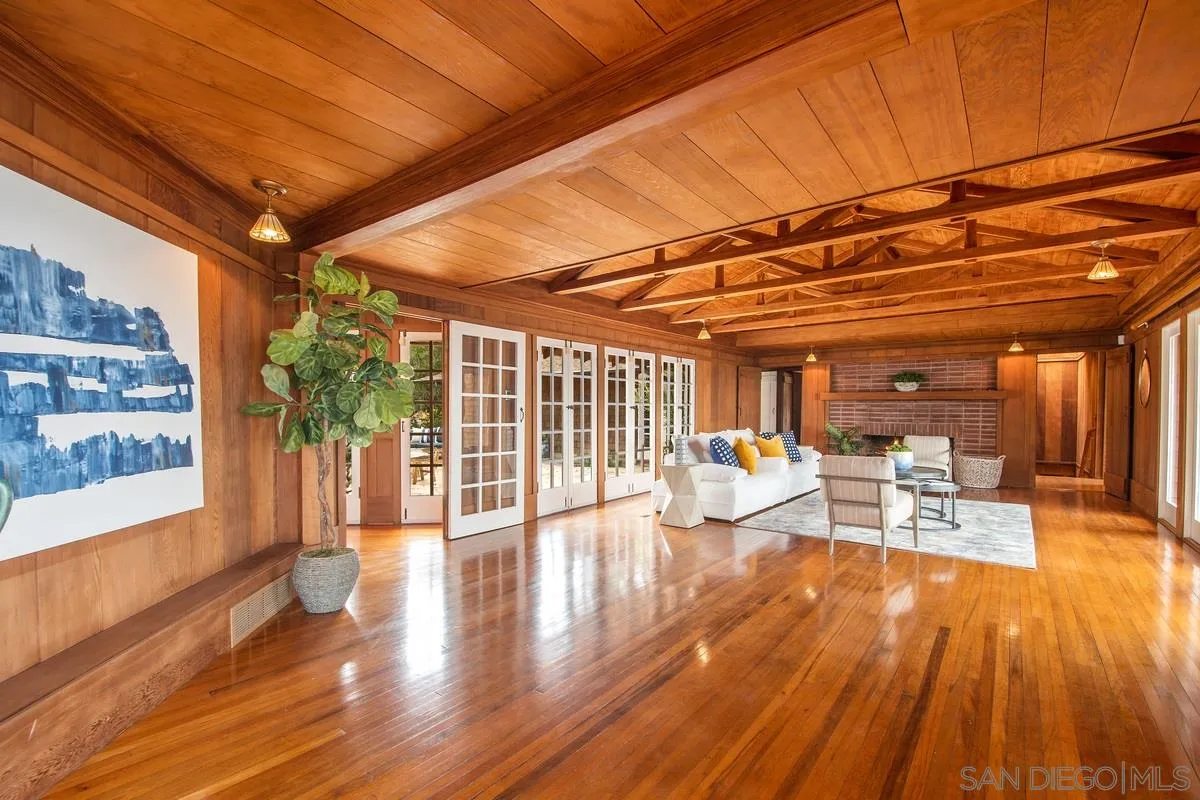 https://cdn.realtyfeed.com/cdn/127/210001468/dbd43b05e5dab4b1c32e8e475117c8a3.webp