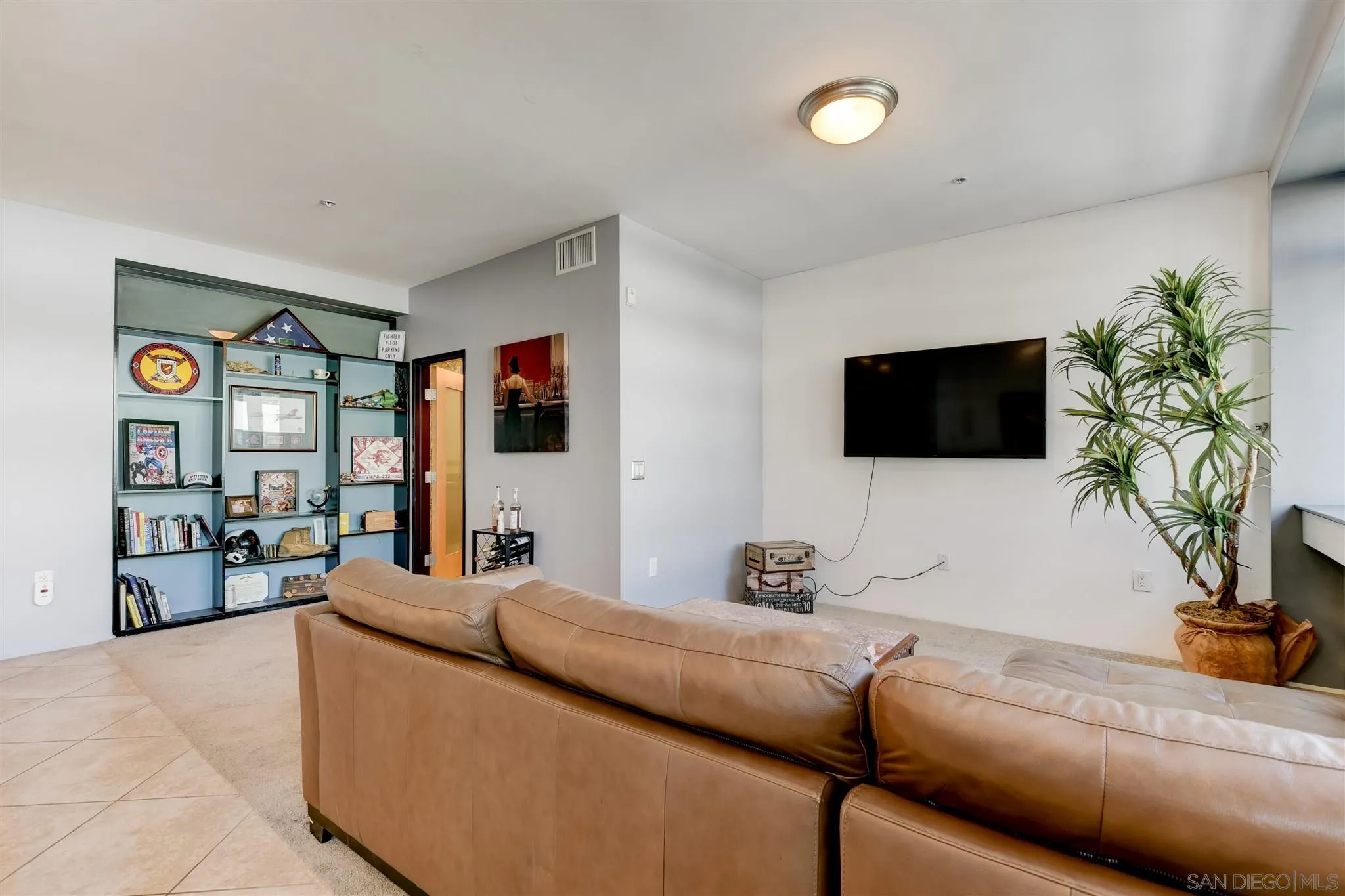 https://cdn.realtyfeed.com/cdn/127/210003848/2eefa6412fc84c11f62179fe96614d86.webp
