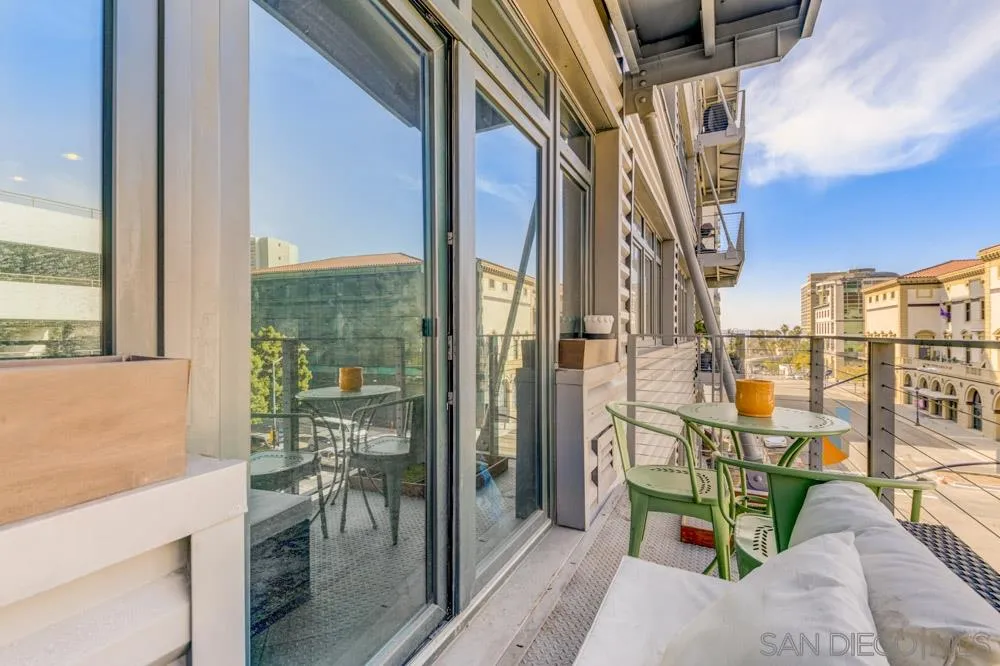 https://cdn.realtyfeed.com/cdn/127/210003848/3faacd49fd91c52f67ab4a09a8a9cb4c.webp