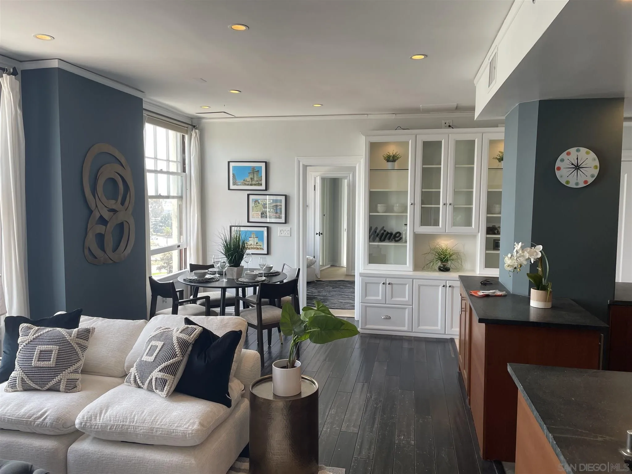 https://cdn.realtyfeed.com/cdn/127/210006047/8b34cbcbb584a27ca78d83e2a5d467c2.webp