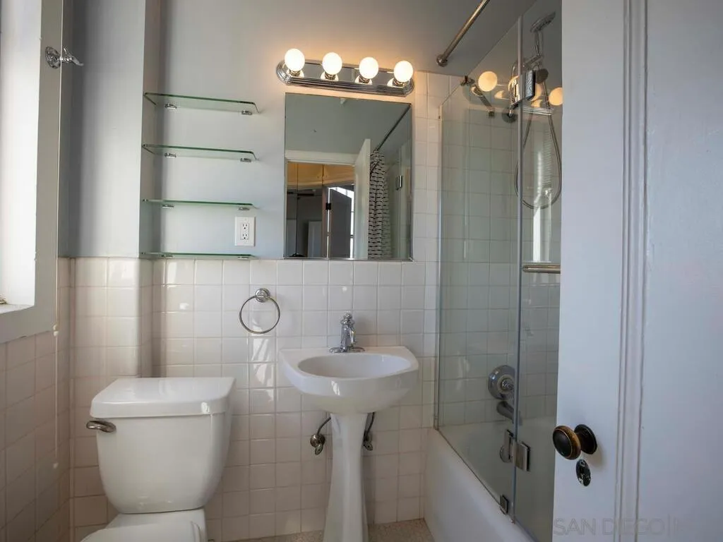 https://cdn.realtyfeed.com/cdn/127/210006047/d4d1fa43ce7c535c2ddf9369089c9b5b.webp