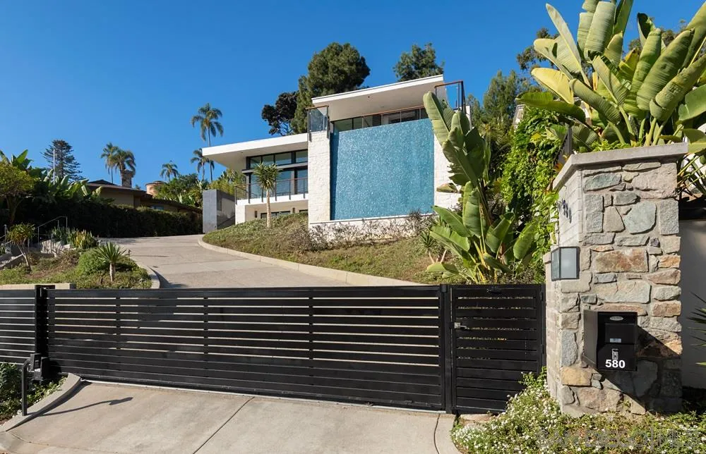 https://cdn.realtyfeed.com/cdn/127/210006932/8ac972c473a73a3e5ddfd8807cf996b9.webp