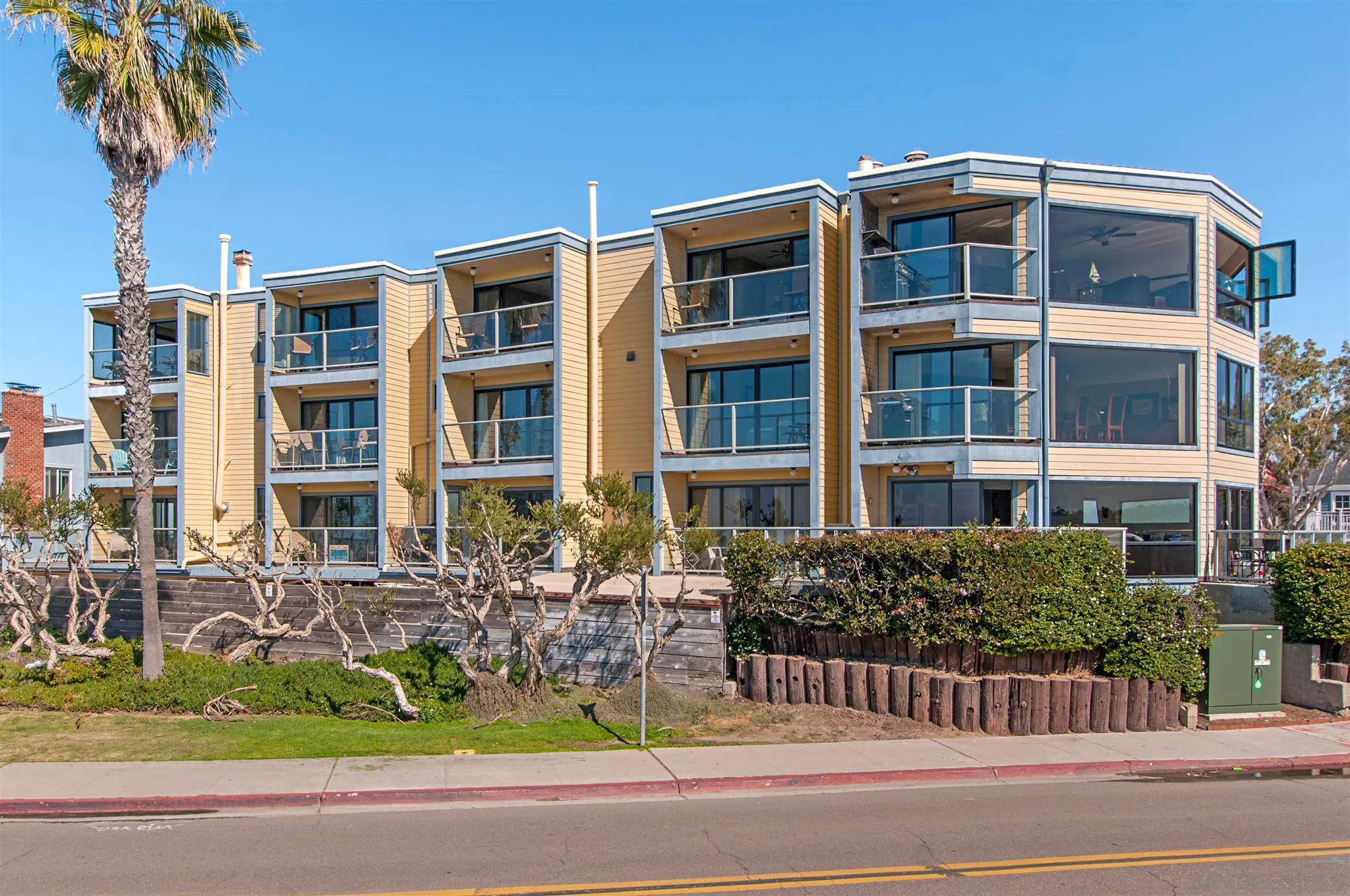 https://cdn.realtyfeed.com/cdn/127/210006941/a56b18dff4a0523b5bab4591b988a87b.webp