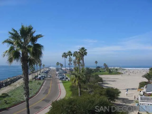 https://cdn.realtyfeed.com/cdn/127/210006943/56f7c6e2fd6d0ccbc5ee79ecc1b79d4f.webp