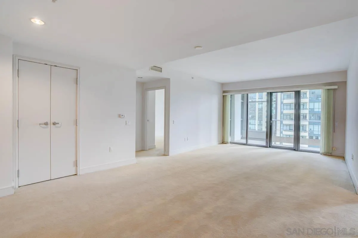 https://cdn.realtyfeed.com/cdn/127/210007081/28199549a8335ddd8755cec4a41a359a.webp