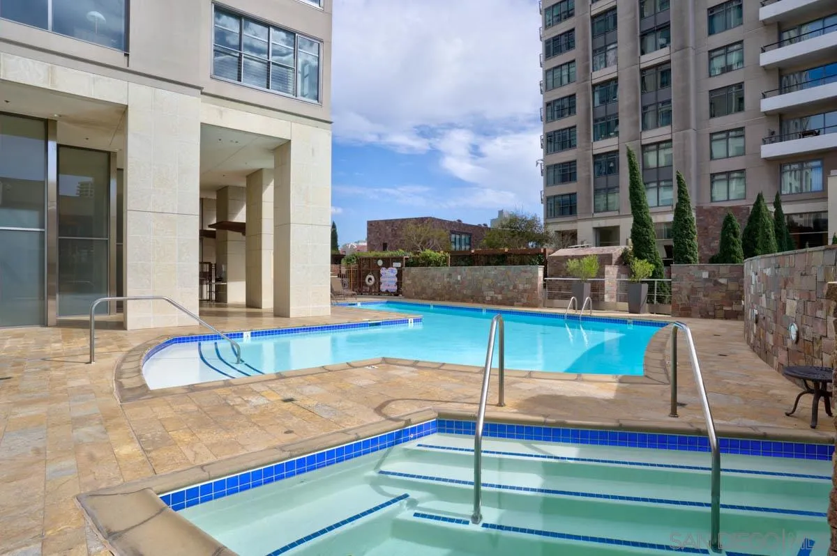 https://cdn.realtyfeed.com/cdn/127/210007081/38dd87653810d5ba4d283fc52db63377.webp